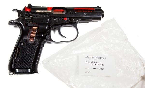 CZ 82 řez - 9 mm
