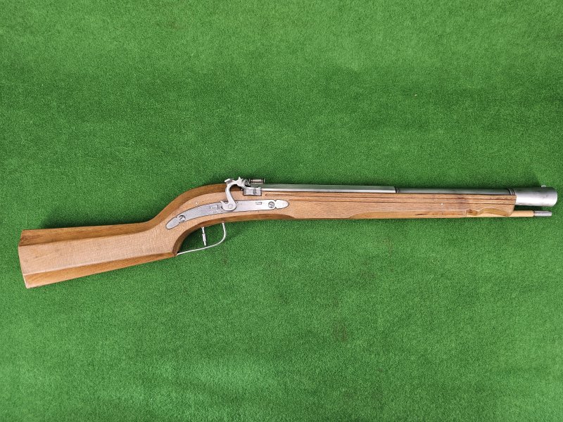 Doutnáková puška 100 cm