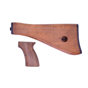 Dřevěné pažbení SA58